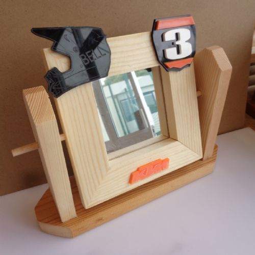 Mitred desktop mirror